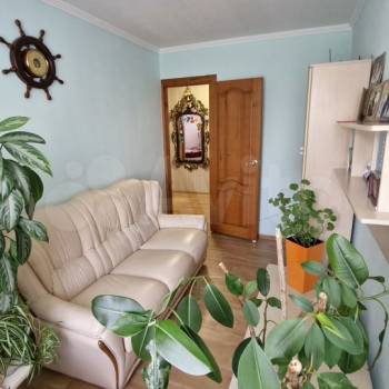 Продается Многокомнатная квартира, 76,1 м²