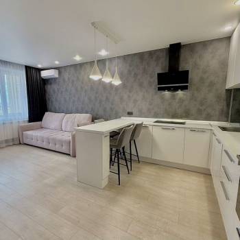 Продается 3-х комнатная квартира, 63 м²