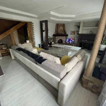 Продается Дом, 350 м²