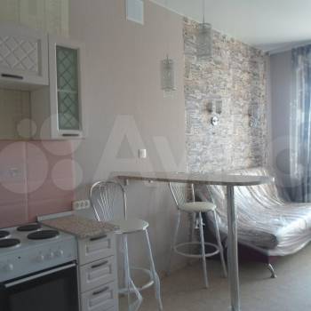 Продается 1-комнатная квартира, 45 м²