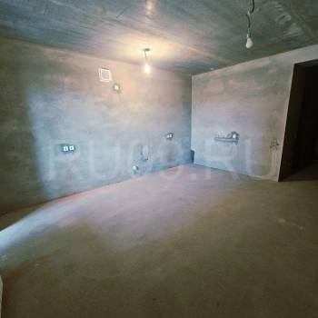 Продается 1-комнатная квартира, 32 м²