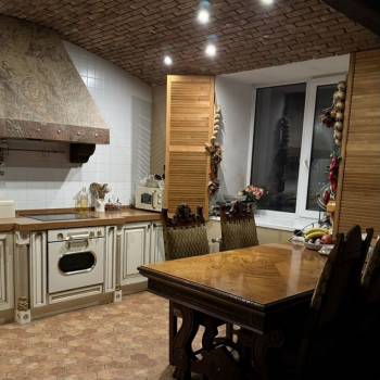 Продается 3-х комнатная квартира, 93 м²