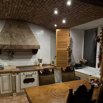 Продается 3-х комнатная квартира, 93 м²