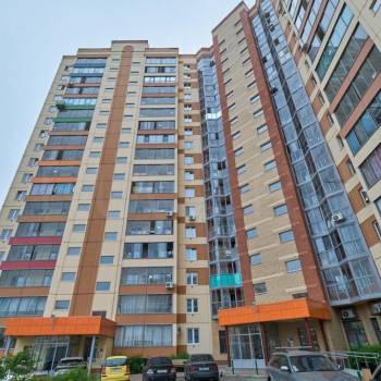 Продается Многокомнатная квартира, 85 м²