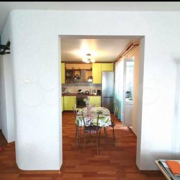 Продается 2-х комнатная квартира, 84 м²