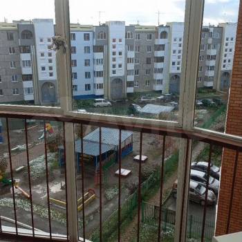 Продается 1-комнатная квартира, 49,7 м²