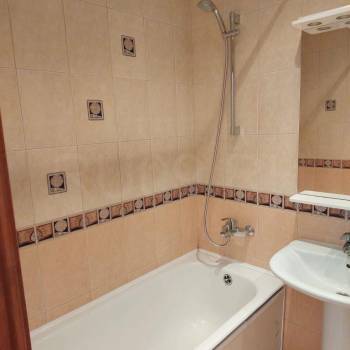 Продается 3-х комнатная квартира, 59 м²