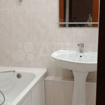 Сдается 2-х комнатная квартира, 56 м²