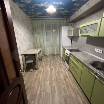 Сдается 1-комнатная квартира, 38 м²