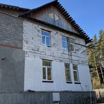 Продается Дом, 318 м²