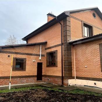 Продается Дом, 185 м²