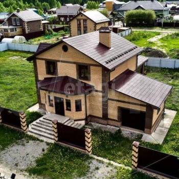 Продается Дом, 185 м²