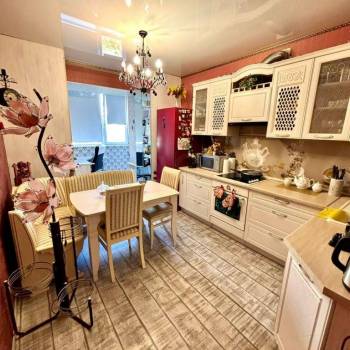 Продается 2-х комнатная квартира, 62 м²