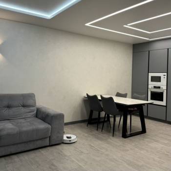 Продается Многокомнатная квартира, 111 м²
