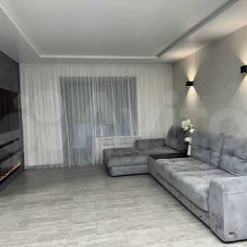 Продается Многокомнатная квартира, 111 м²