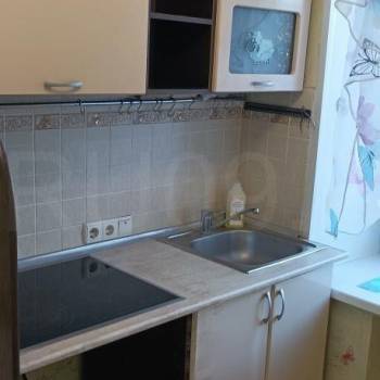 Продается 1-комнатная квартира, 28 м²