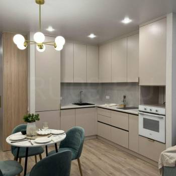 Сдается 1-комнатная квартира, 50 м²