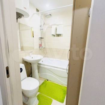 Продается 1-комнатная квартира, 40 м²