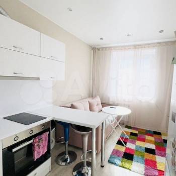 Продается 1-комнатная квартира, 40 м²