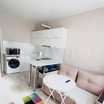 Продается 1-комнатная квартира, 40 м²