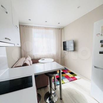 Продается 1-комнатная квартира, 40 м²