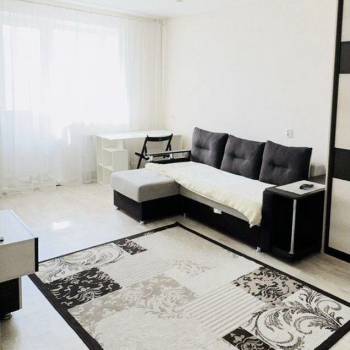 Продается 1-комнатная квартира, 40 м²