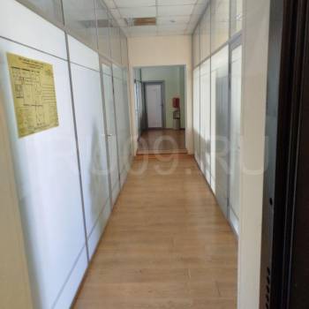 Сдается Нежилое помещение, 210 м²