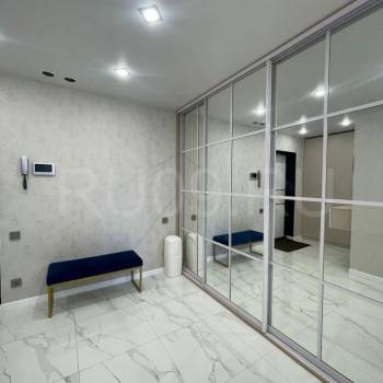 Сдается Многокомнатная квартира, 100 м²