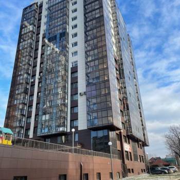 Сдается Многокомнатная квартира, 100 м²