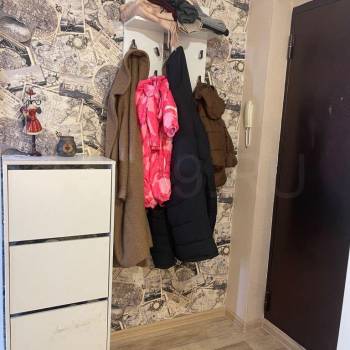 Продается 1-комнатная квартира, 39 м²