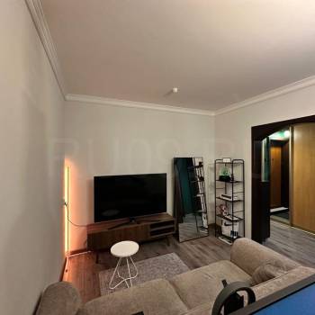 Продается 1-комнатная квартира, 35 м²