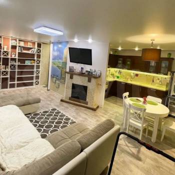 Сдается Многокомнатная квартира, 89 м²