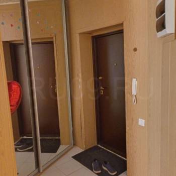 Сдается 1-комнатная квартира, 42 м²