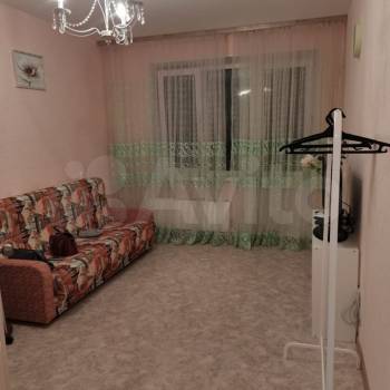 Сдается 1-комнатная квартира, 38 м²