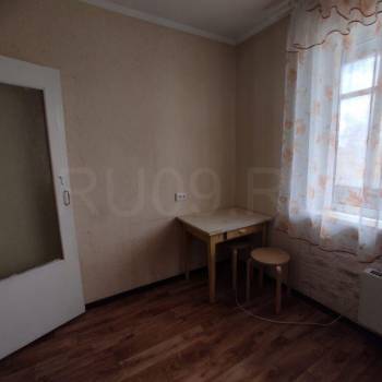 Продается 1-комнатная квартира, 35 м²