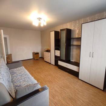Продается 1-комнатная квартира, 35 м²
