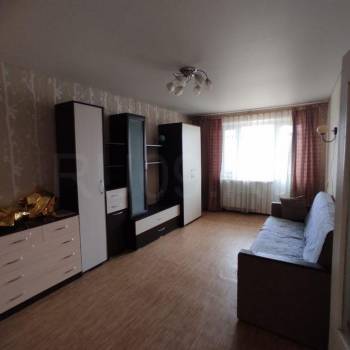 Продается 1-комнатная квартира, 35 м²