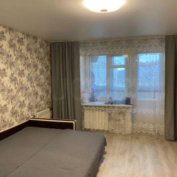 Продается 1-комнатная квартира, 35 м²