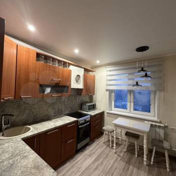 Сдается 2-х комнатная квартира, 60 м²