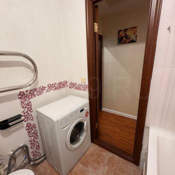 Сдается 1-комнатная квартира, 40 м²