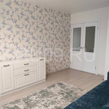 Сдается 1-комнатная квартира, 47 м²