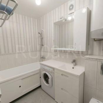 Сдается 1-комнатная квартира, 47 м²