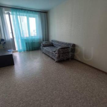 Сдается 1-комнатная квартира, 43 м²