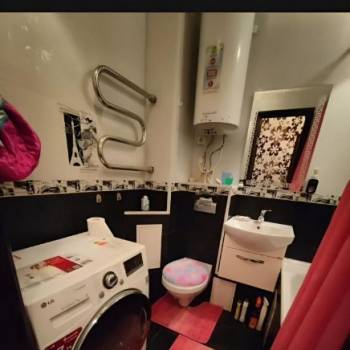 Сдается 1-комнатная квартира, 40 м²