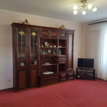 Сдается 1-комнатная квартира, 50 м²