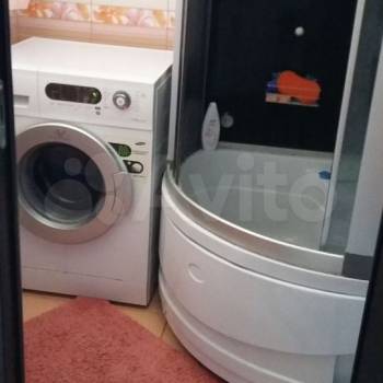 Продается Многокомнатная квартира, 70 м²