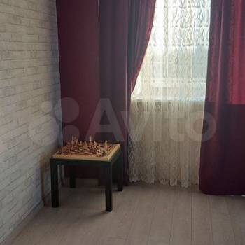 Продается Многокомнатная квартира, 70 м²