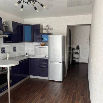 Сдается 1-комнатная квартира, 43 м²