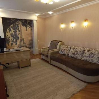 Продается 2-х комнатная квартира, 61 м²