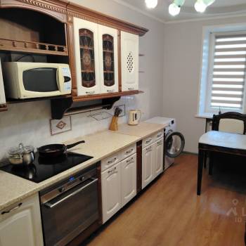 Сдается Многокомнатная квартира, 110 м²